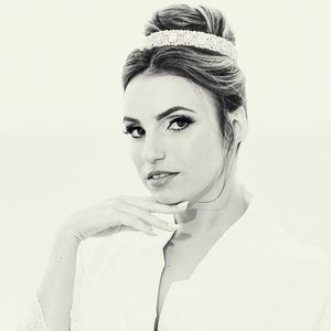 Meet your Posher, Daniela